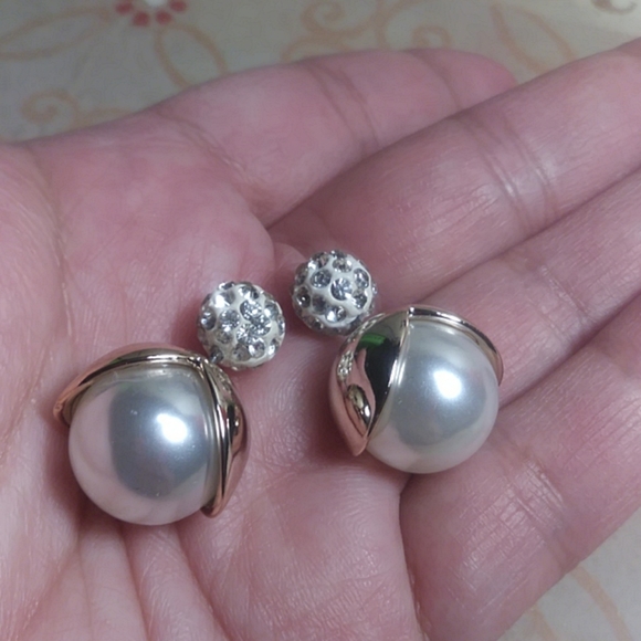 Dbl Ended Faux Pearl Earrings💗 - Picture 4 of 6